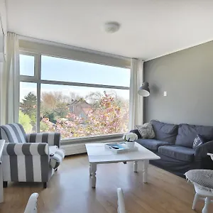 https://chapeau-zandvoort.zandvoort-hotels.com